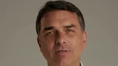 Claves para entender la salida de Flávio Bolsonaro de Brasil rumbo a Argentina y EE.UU.