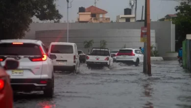 COE reporta 534 viviendas afectadas y 28 comunidades incomunicadas tras vaguada; Barahona entre provincias en alerta verde