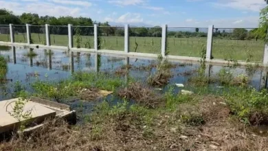 Vecinos de Mi Vivienda en Santiago Rodríguez exigen planta de tratamiento para pozos sépticos colapsados